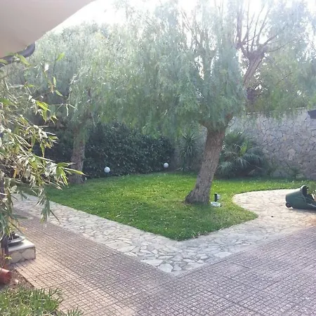度假居 Francesca A 2 Km. Dal Mare *